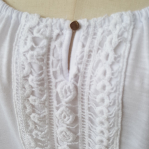 NO BOUNDARIES ♡  NWOT White Adj Straps Lace Front On|Off Shoulders Blouse Top S - Picture 11 of 14